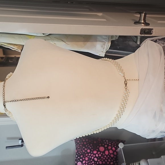 Vintage Pearl and Gold beaded backless bra top - Picture 3 of 3